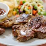 Крхка свинска пържола с масло