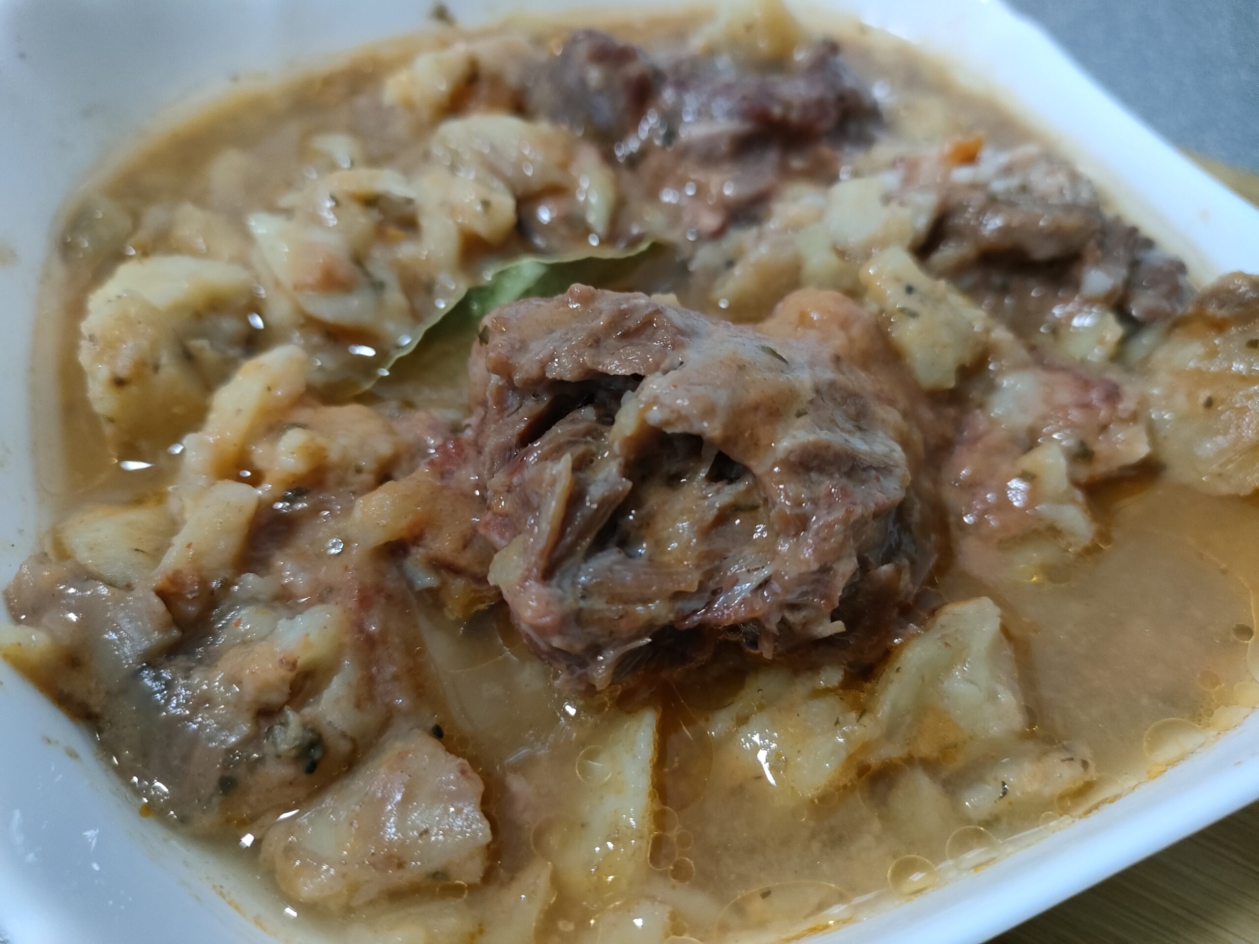 Говеждо месо с картофи