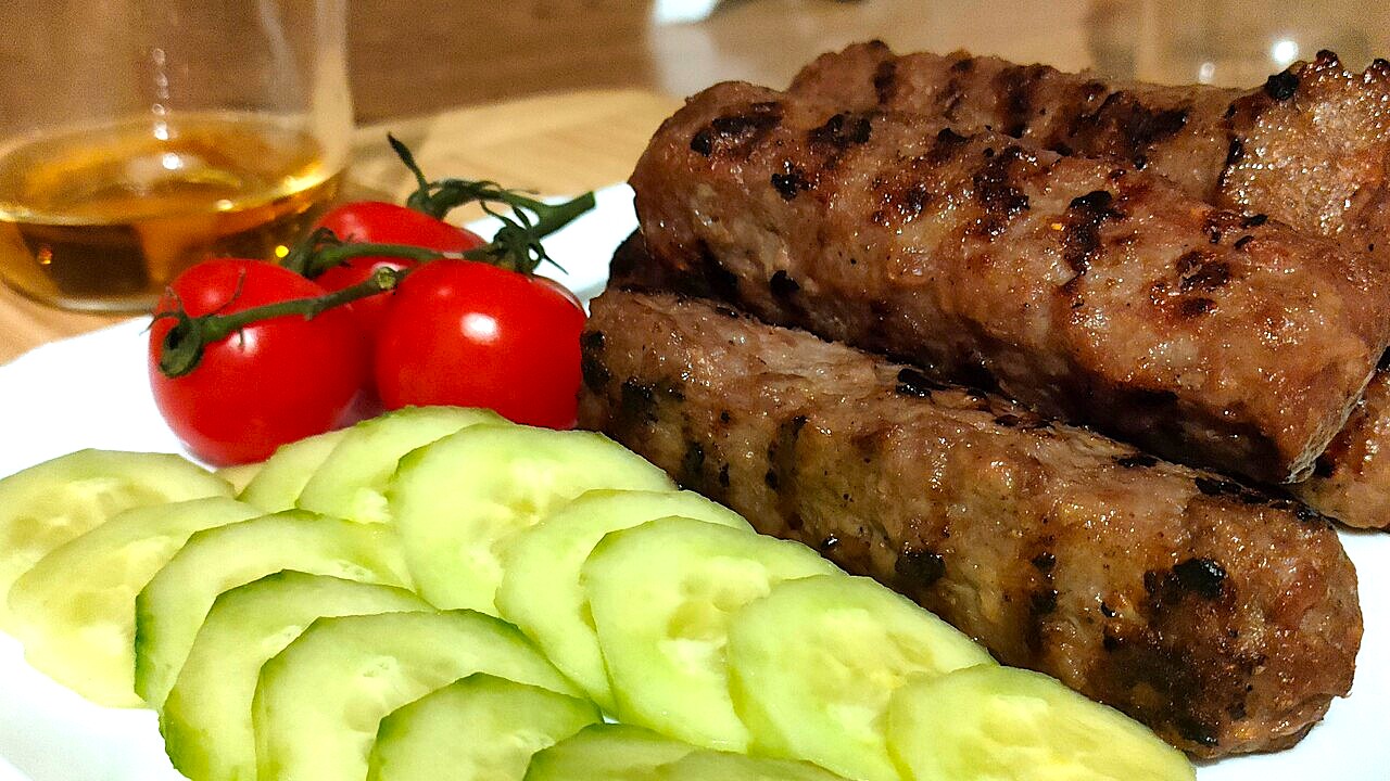 Истински говежди кебапчета