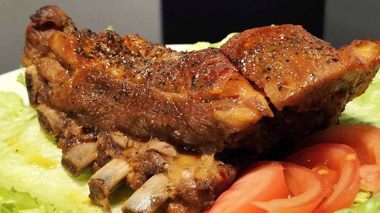 Свински ребра под фолио