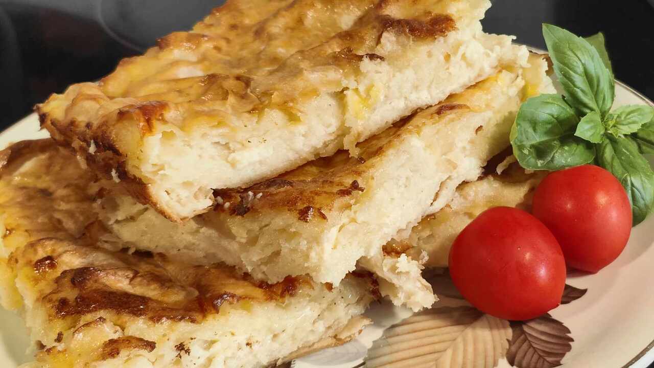 Пухкава наложена баница с готови кори