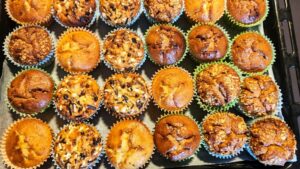 шарени мини кексчета