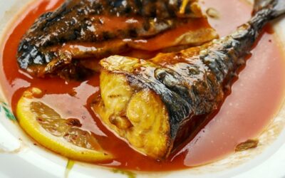 скумрия с доматен сос