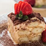 Торта с бишкоти и домашен крем