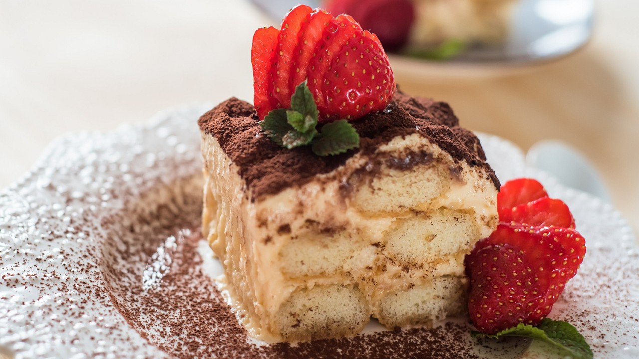 Лесна торта с бишкоти