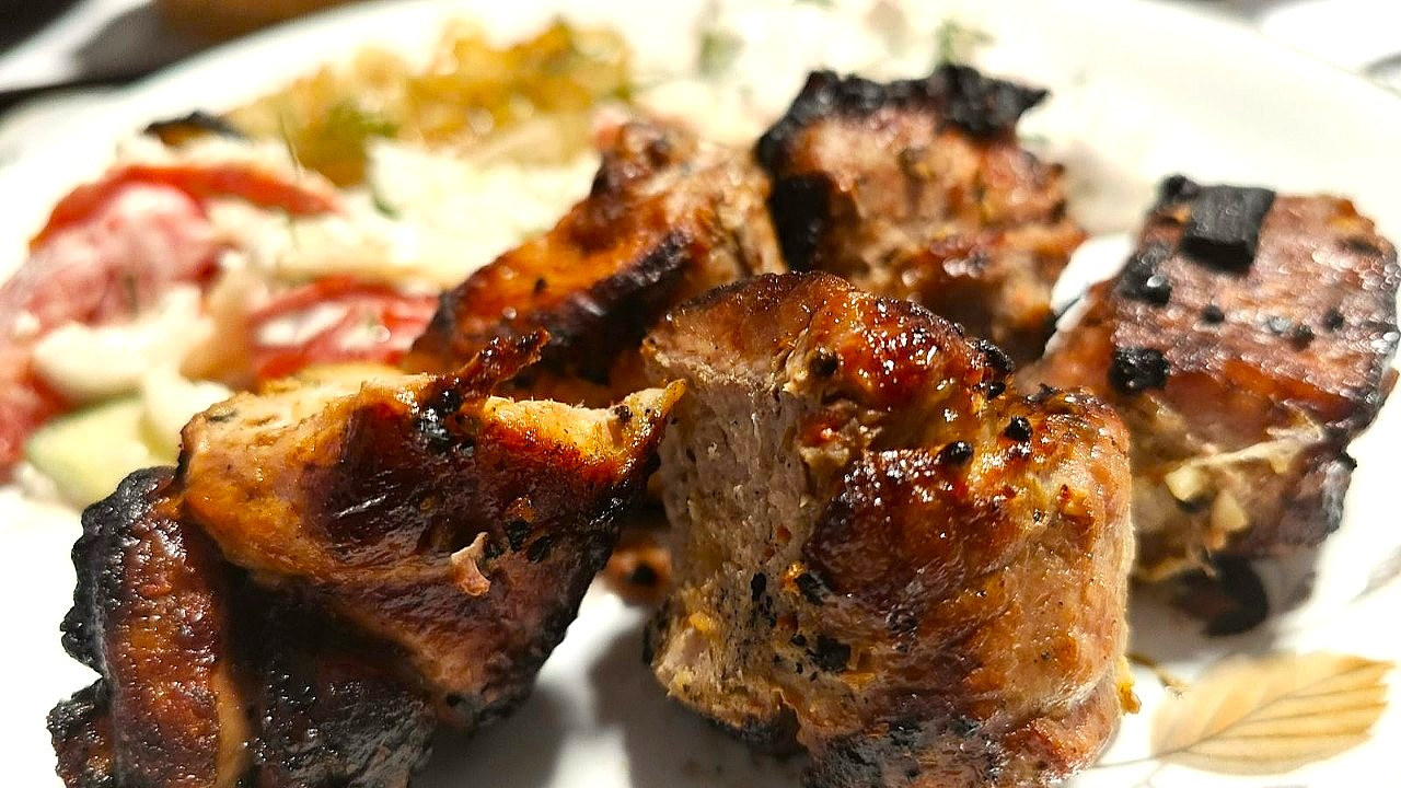 Шишове от свинско месо на барбекю