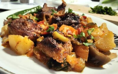 пролетен гювеч с месо