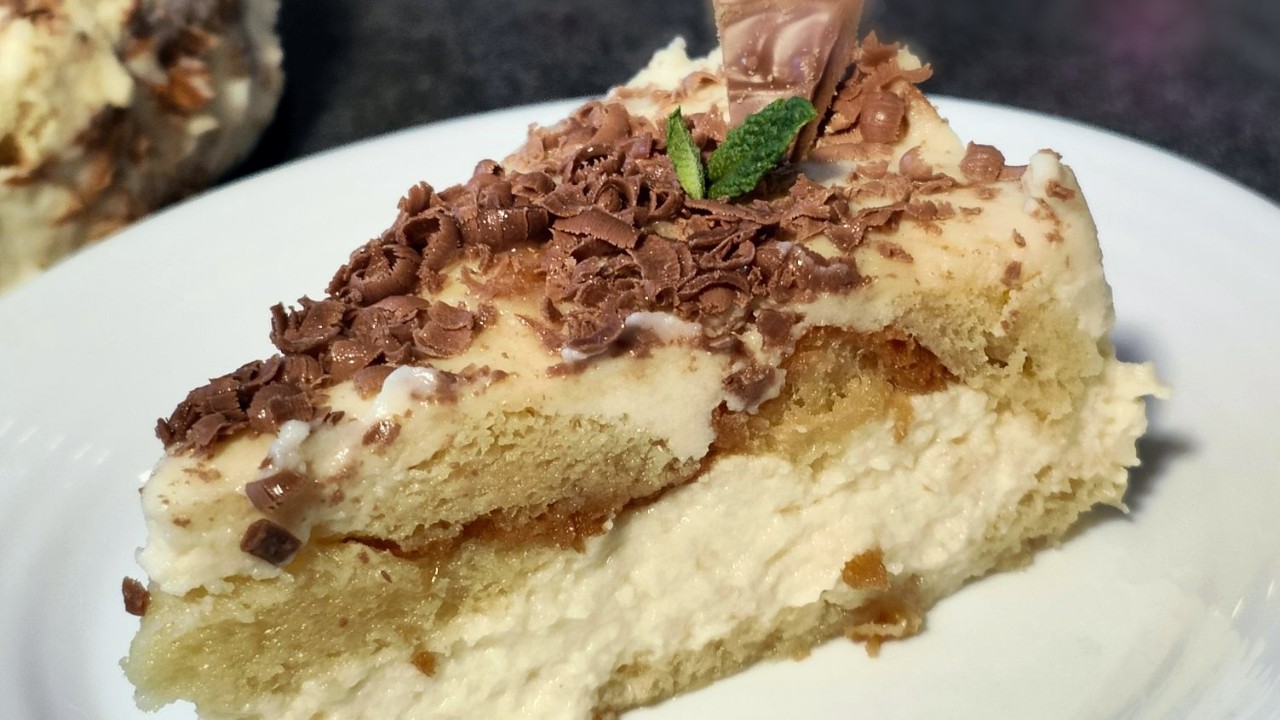 сиропирана козуначена торта