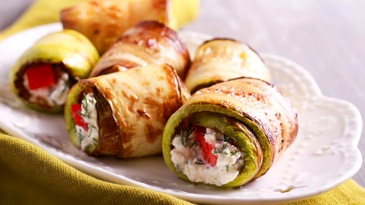 Рулца от тиквички със сирене