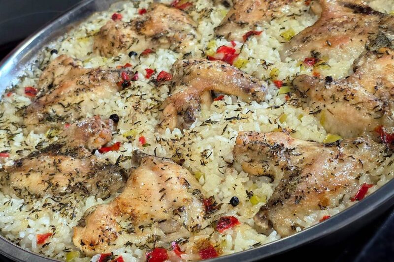 Пилешко с ориз на фурна