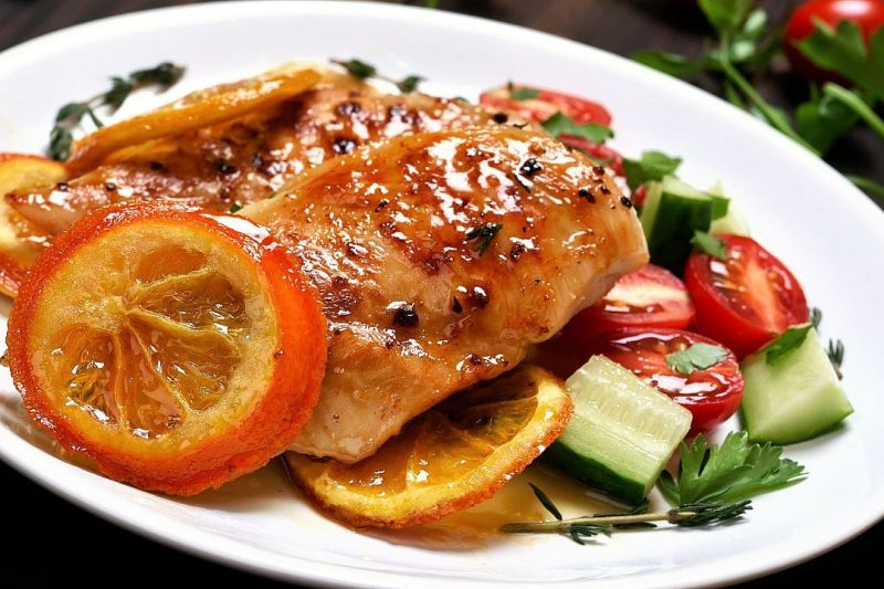 Пилешки гърди в портокалов сос